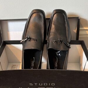 NIB Studio via Spiga Men's Elegant Black Slip-On leather Loafers size 10M